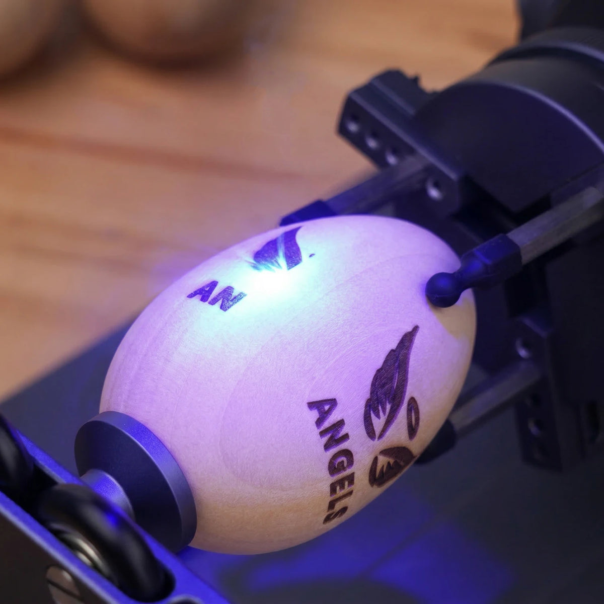 wooden easter egg blank with smooth surface for laser engraving spring holiday decoration diy craft.